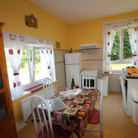 בית נופש Confortable En Pleine Foret Avec Etang, Ideal Pour Familles Et Amis - Fr-1-589-154 Barbey-Seroux