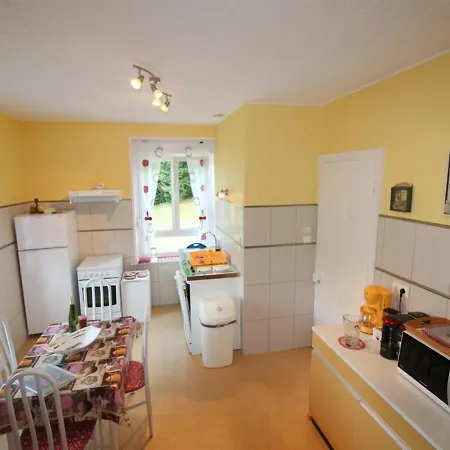 Confortable En Pleine Foret Avec Etang, Ideal Pour Familles Et Amis - Fr-1-589-154 בית נופש