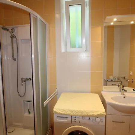 Confortable En Pleine Foret Avec Etang, Ideal Pour Familles Et Amis - Fr-1-589-154 Semesterbostad