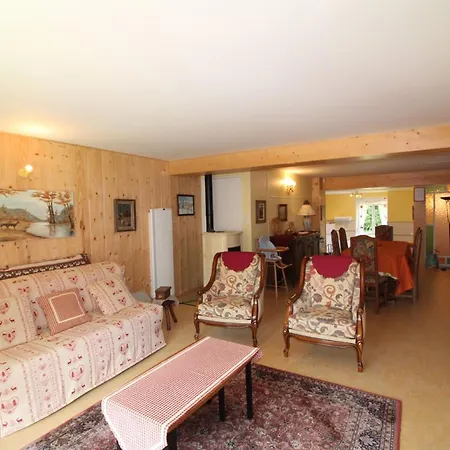 Confortable En Pleine Foret Avec Etang, Ideal Pour Familles Et Amis - Fr-1-589-154 Semesterbostad Barbey-Seroux